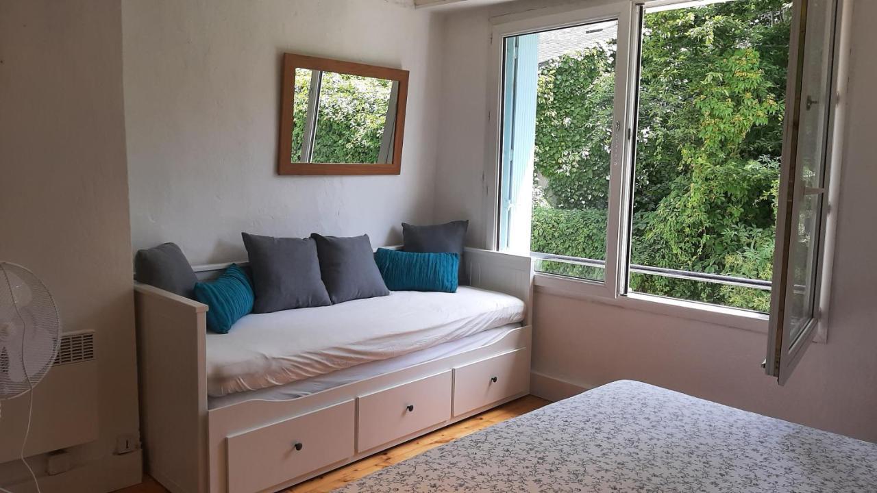 Maison En Ville Avec Terrasse Ensoleillee Et Wi-Fi Magnac-Laval Eksteriør billede
