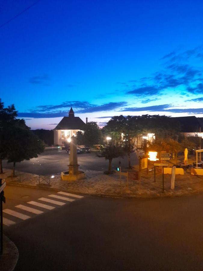 Maison En Ville Avec Terrasse Ensoleillee Et Wi-Fi Magnac-Laval Eksteriør billede