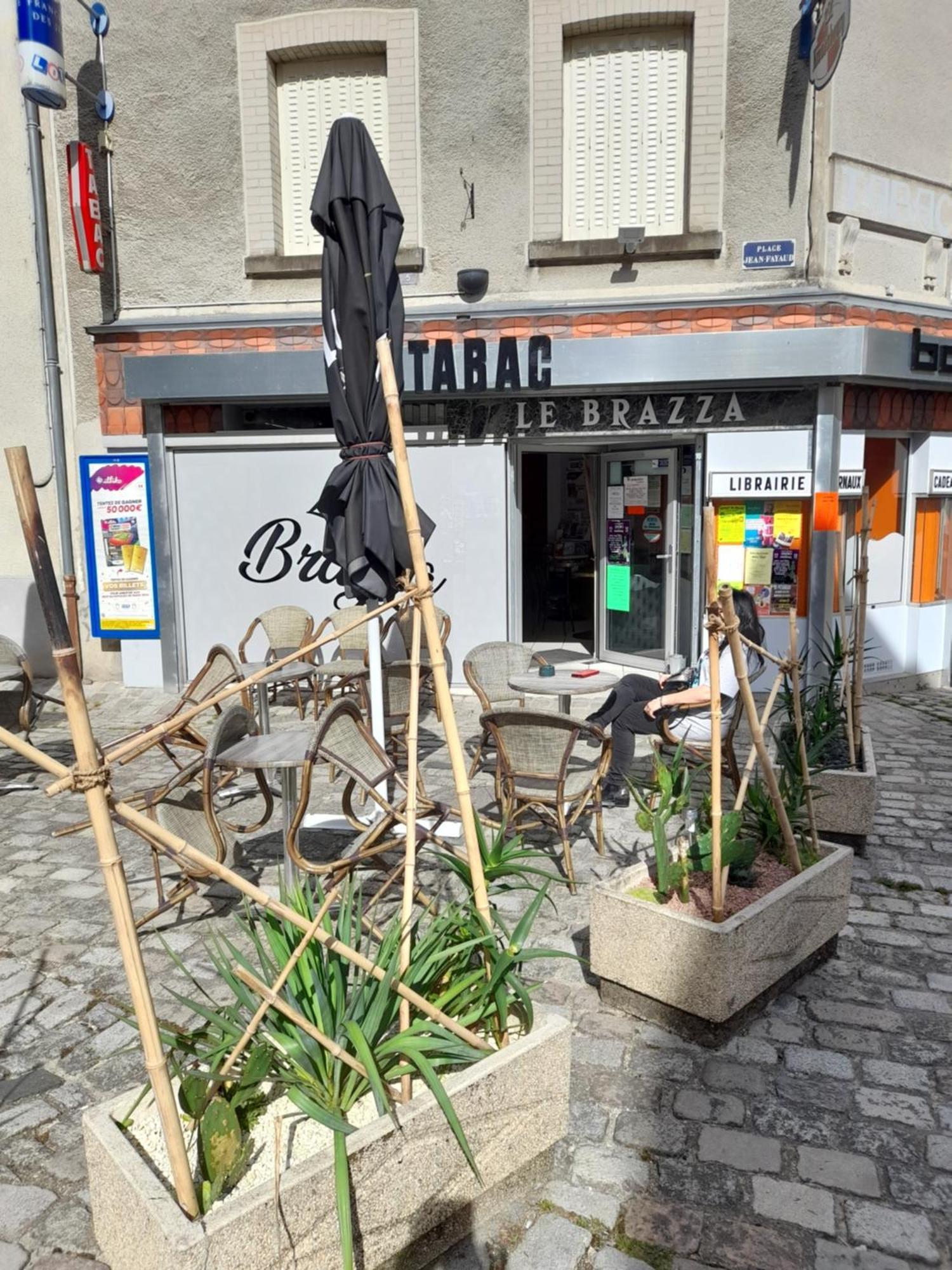 Maison En Ville Avec Terrasse Ensoleillee Et Wi-Fi Magnac-Laval Eksteriør billede