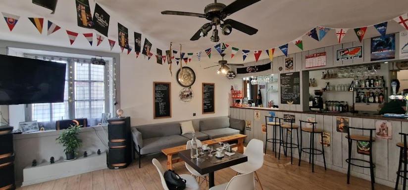 Maison En Ville Avec Terrasse Ensoleillee Et Wi-Fi Magnac-Laval Eksteriør billede